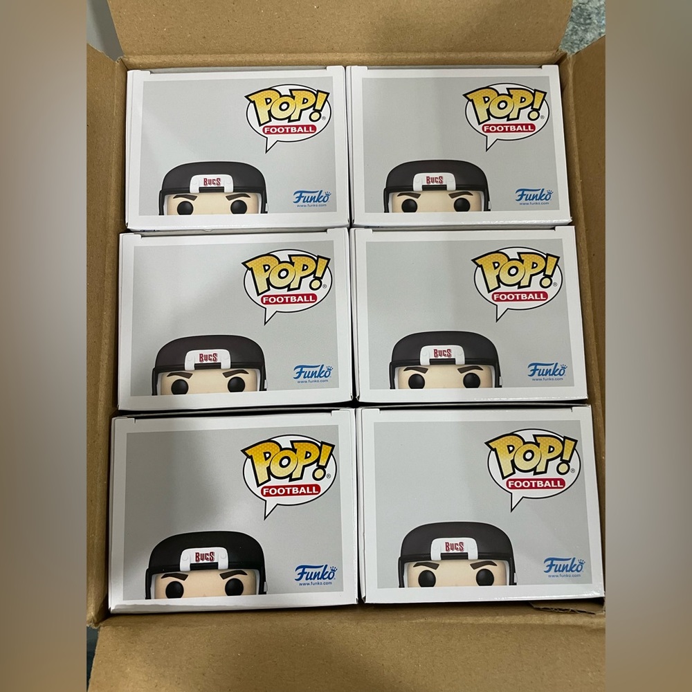 Funko pop Wholesale Tom Brady NFL Bucks buccaneers  Home Uniform #157 wholesale